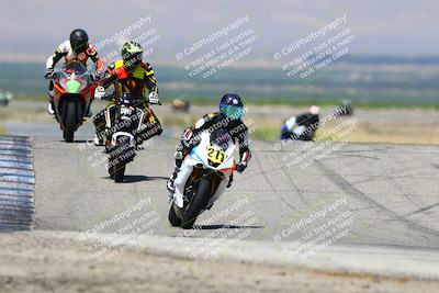 media/May-25-2025-Lets Ride (Sun) [[0ff033e448]]/B Group/1120am (Grapevine)/